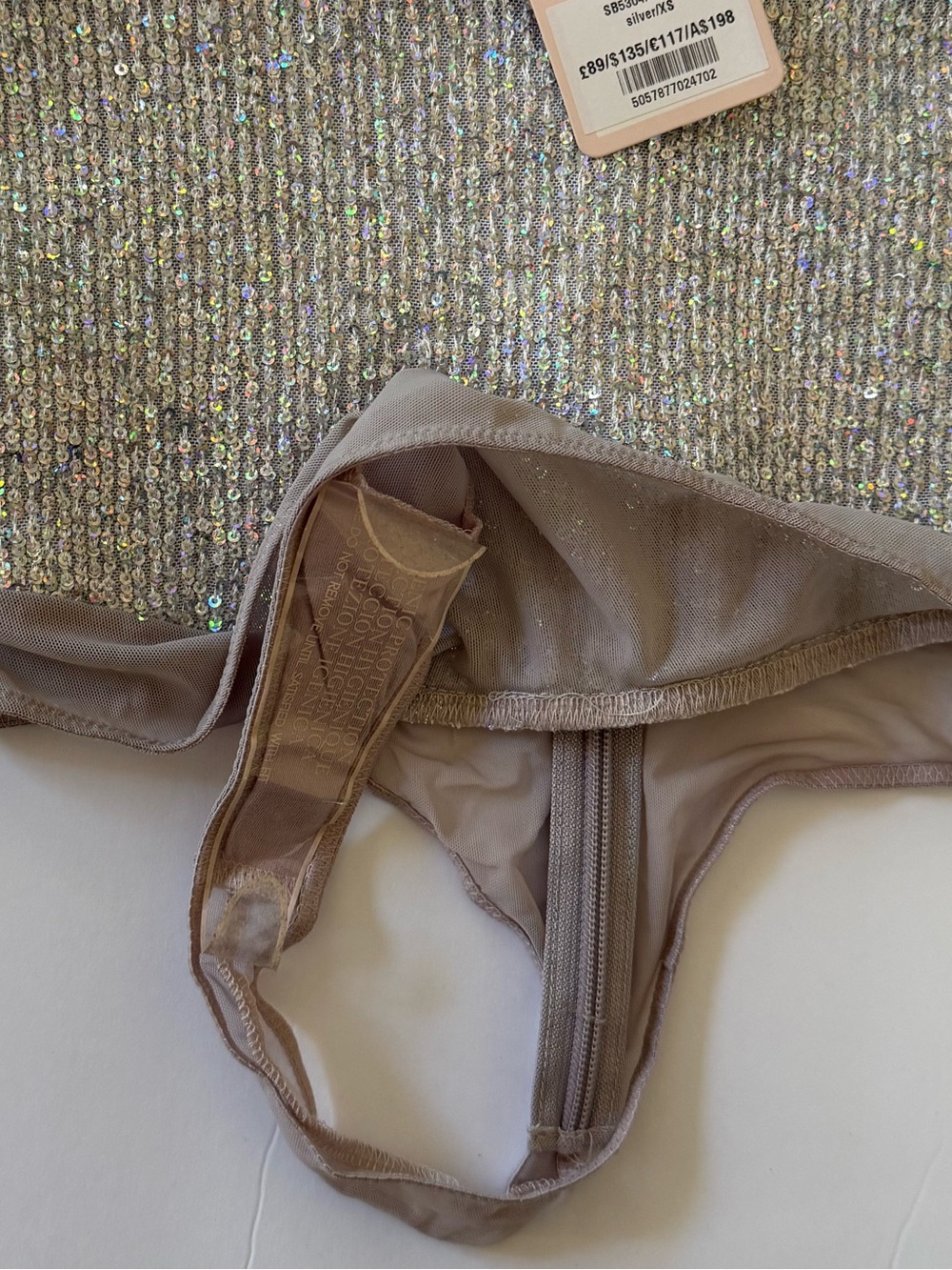 House of CB Julissa Silver Sequin Bodysuit Puff Sleeve XS NWT - Picture 5 of 8
